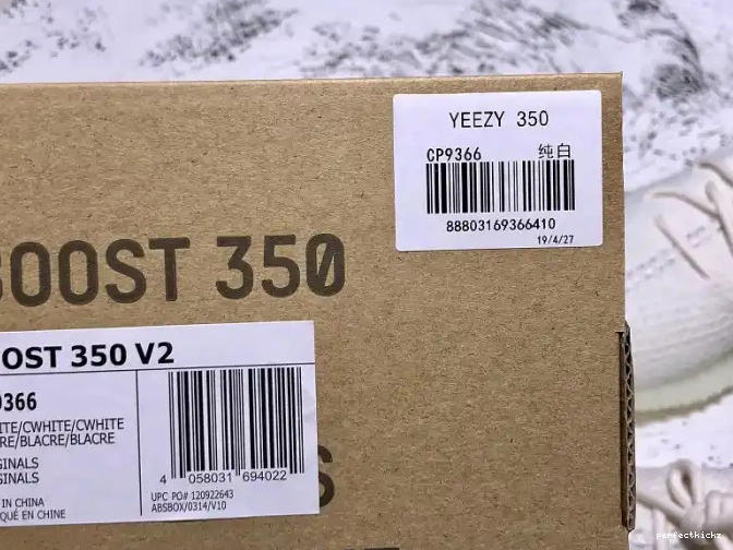 V2 Adidas Cream Yeezy White 350 Boost CP9366 0506